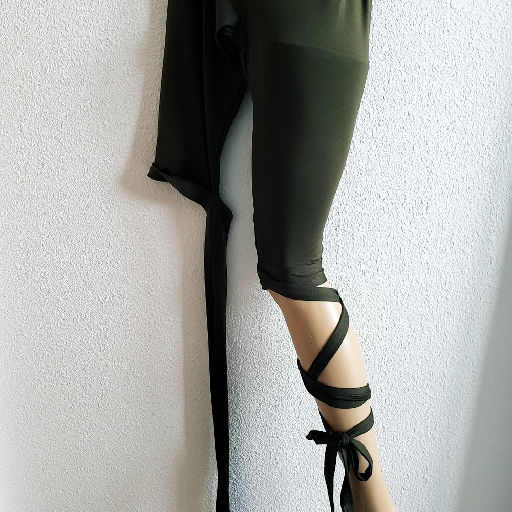 Yoga Fitness Cropped Leggins Wrap Ribbons - Picture 7 of 9